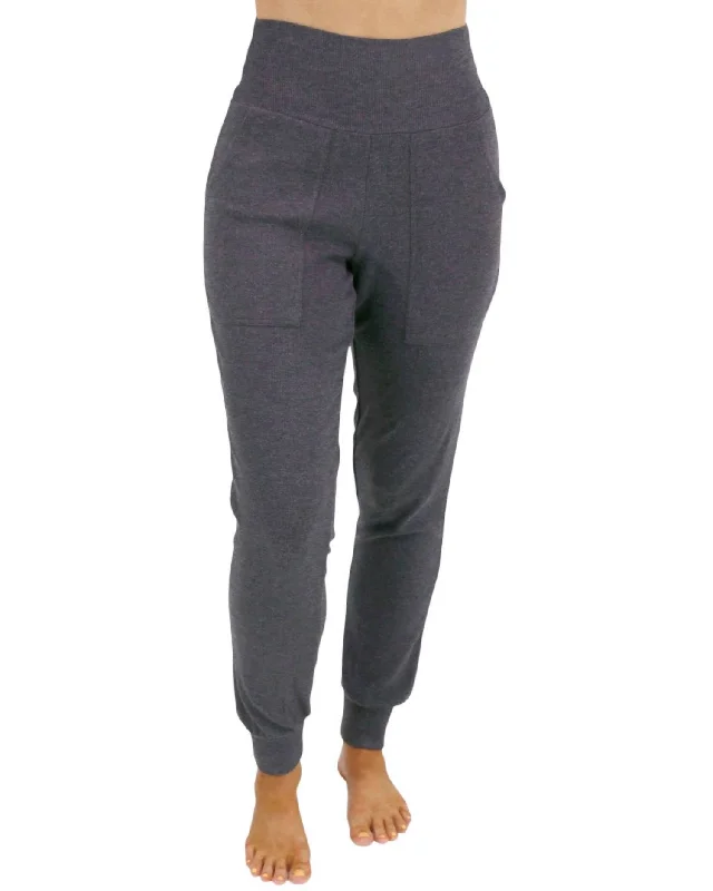 Pleated tight trousers for women with vintage-inspired design and modern twist -Essential Ribbed Jogger Pants In Charcoal