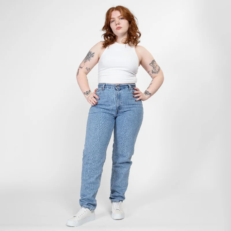 High Waisted Jeans for Shape -Medium 90s Levis 550 Mom Jeans 30"