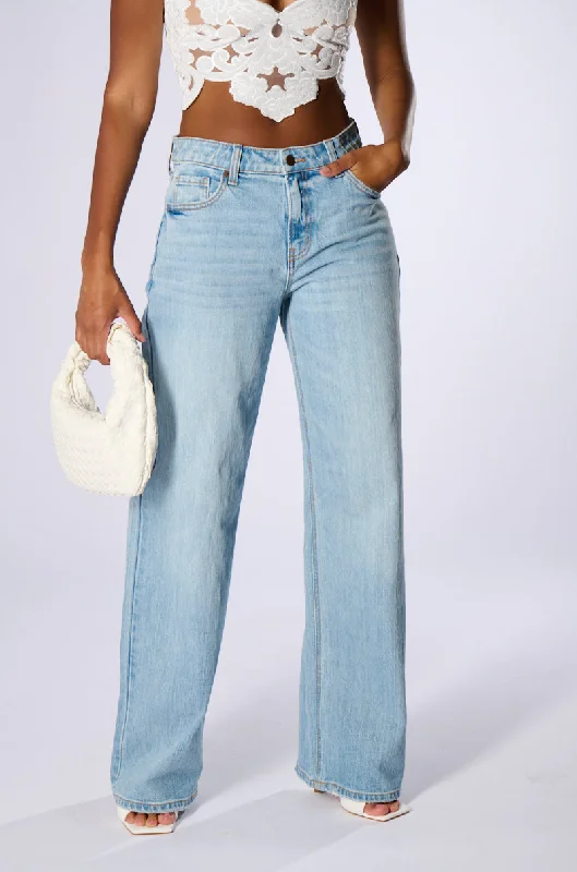 Holiday Jeans for Festive -NICOLE VINTAGE LOW RISE JEAN