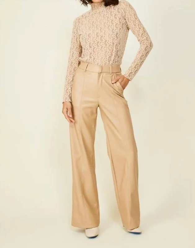 Retro-inspired tight trousers for men with a high-waisted fit and 80s vibe -Carmela Pant In Tan