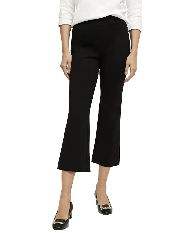 Sleek tight trousers for men with black color and slim, sharp cut -Isaac Mizrahi Cropped Kick Flare