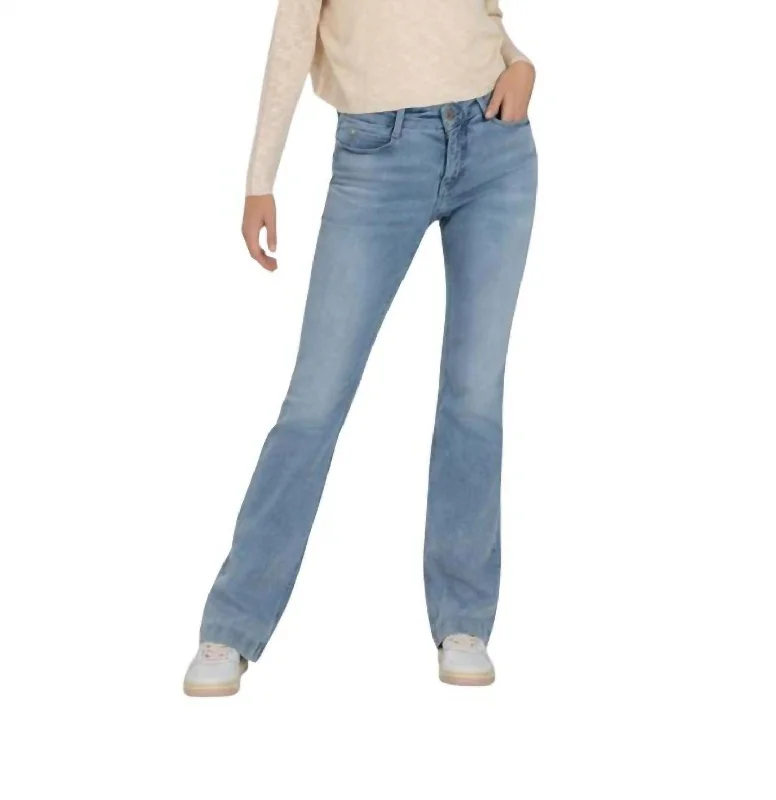 Comfortable tight trousers for women with soft cotton fabric and stretch -Dream Boot Flared Hem Jean In Summer Blue