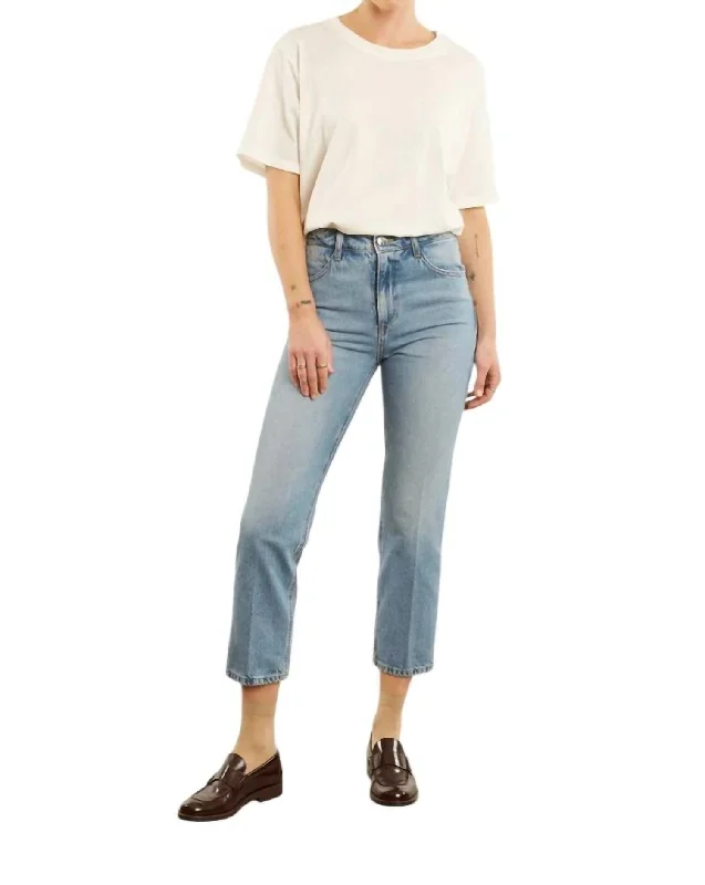 Skinny fit tight trousers for women with minimalistic design for clean look -Crop Straight Leg Jean In Paradis