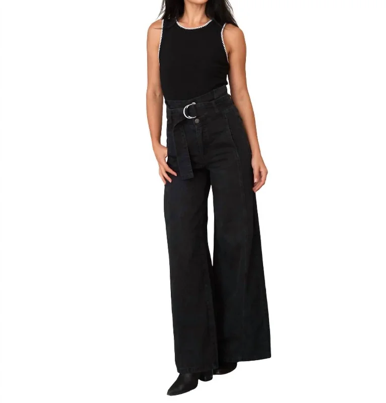 High-waisted tight trousers for women with elastic waistband for added comfort -Paperbag Extreme Wide Leg Jean In Washed Black