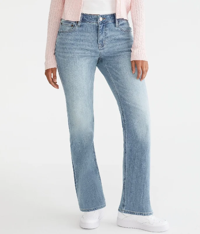 Tight trousers for women with vertical stripes and slimming effect for a sleek look -Aeropostale Curvy Mid-Rise Bootcut Jean