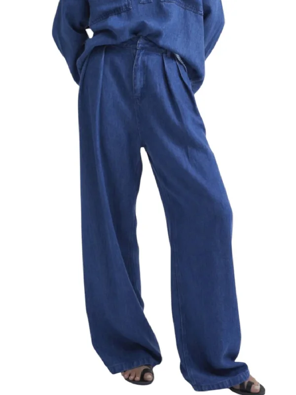 Tight trousers for men with stretch fabric and slim, modern cut -Women's Woodland Denim Pants In Blue