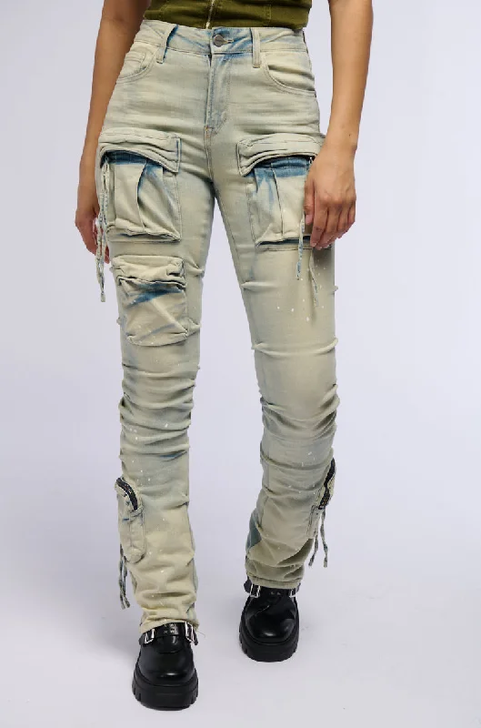 Khaki Jeans for Different -OMBRE BLUE HIGH RISE STACKED JEANS