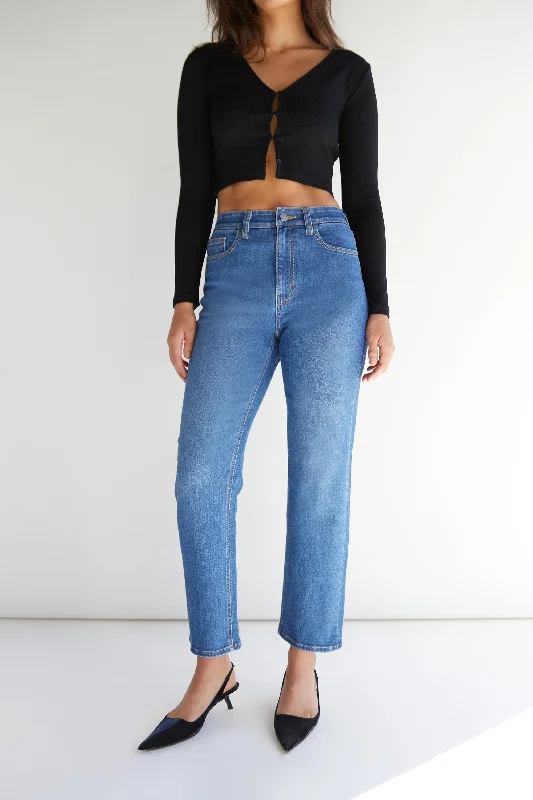 Cuffed Jeans for Stylish Touch -TAPERED JEAN WITH ELASTICATED WAIST