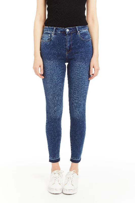 Straight Jeans for Classic Style -Nina - High Rise Skinny With High Released Hem